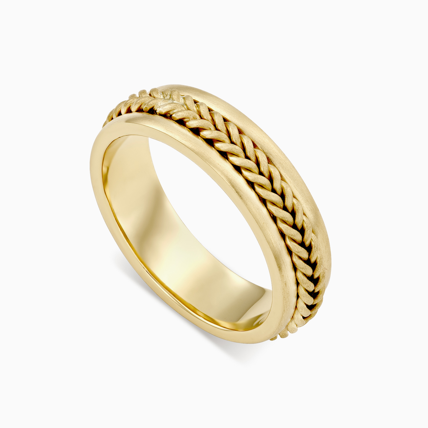 טבעת נישואין בעיטור צמה בזהב צהוב